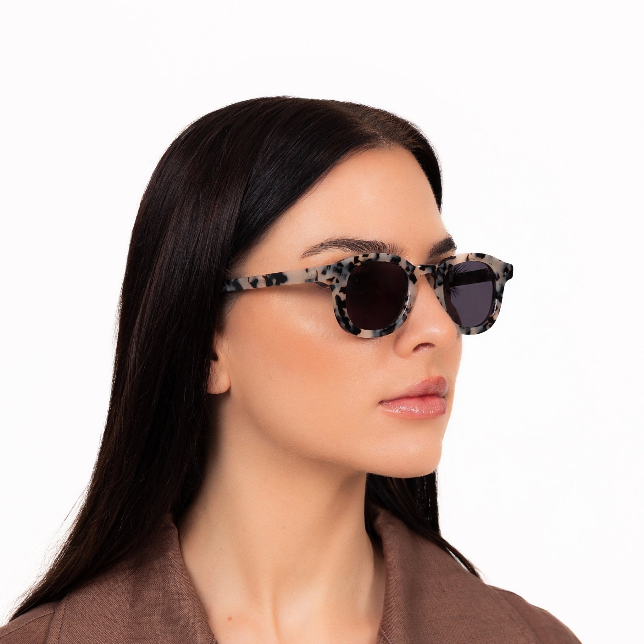 Emirati Essence - Albino Leopard - SARTORIAL OG