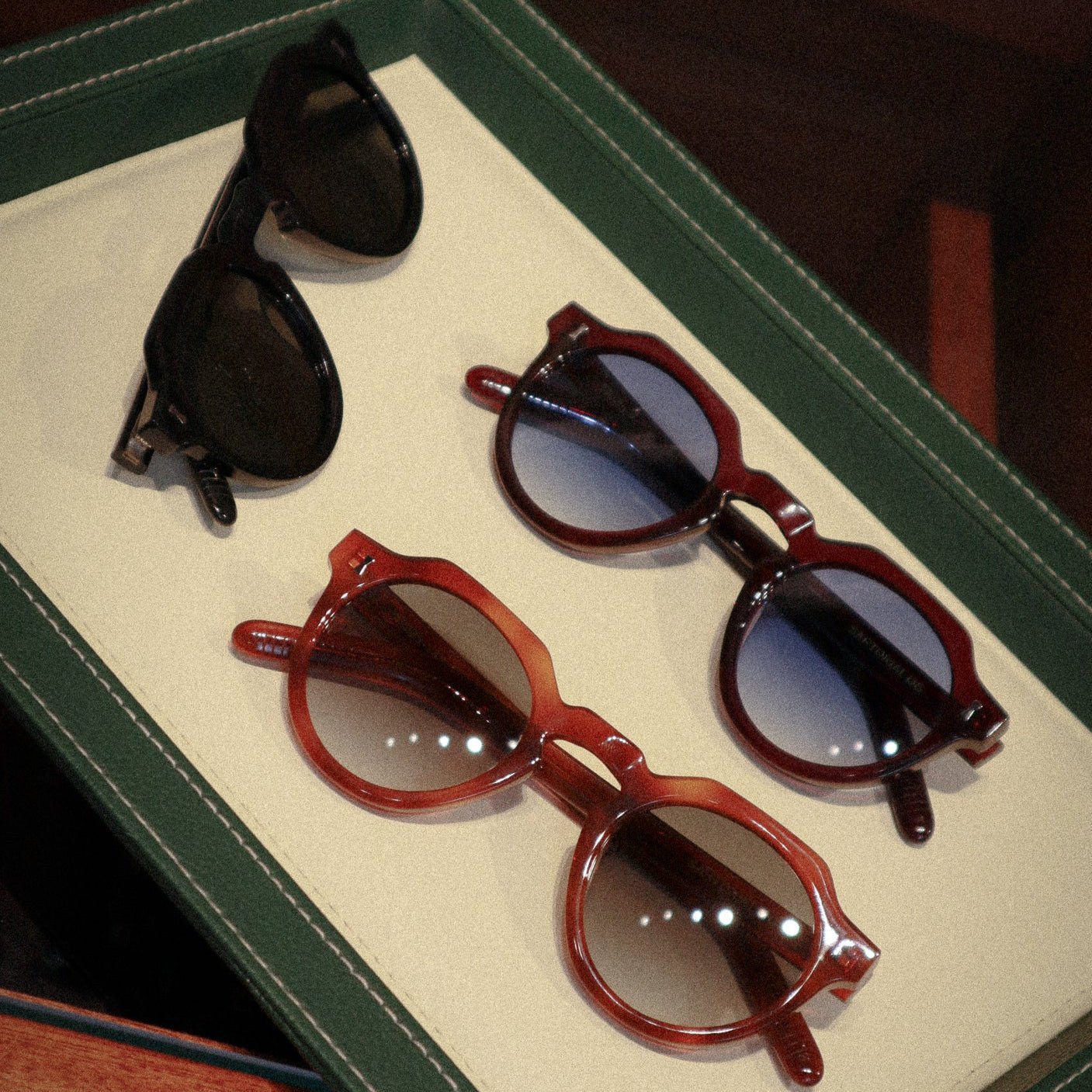 Mandarin - Brown Coffee - SARTORIAL OG