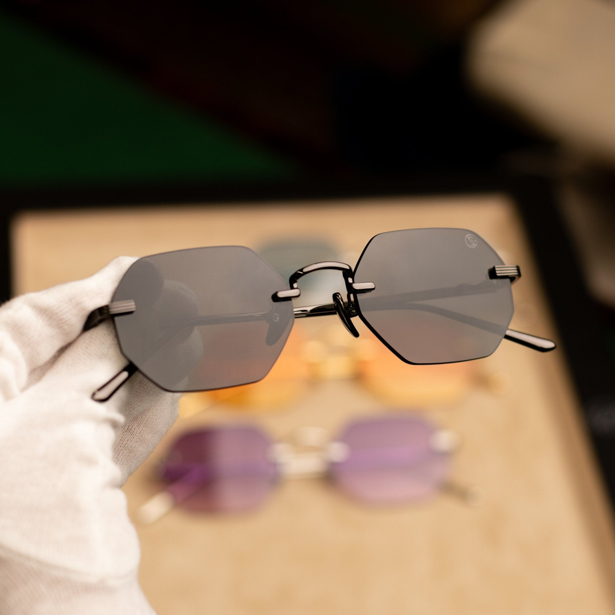 The Curve Signature - Jet Black - SARTORIAL OG